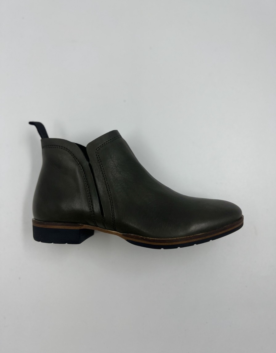 Boots Alexandria | Gaid