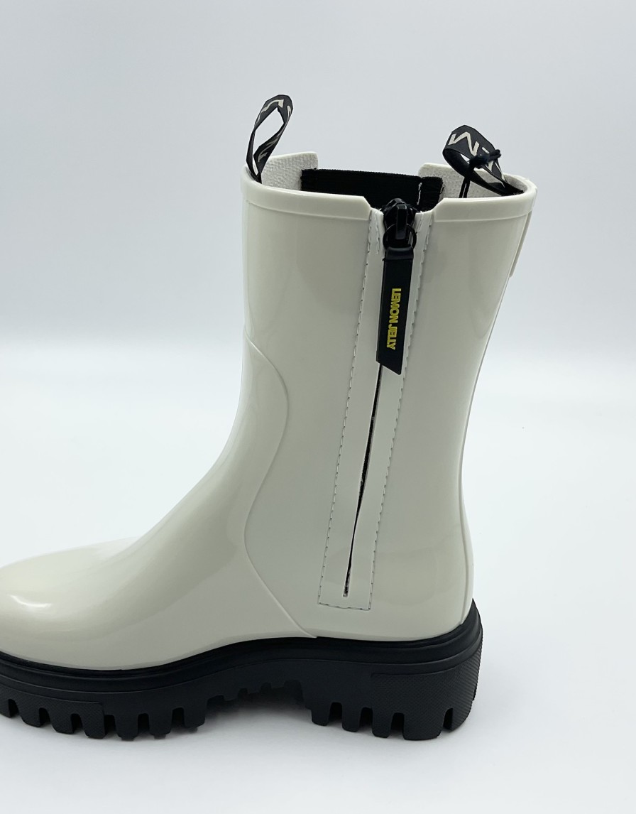 Boots Alexandria | Lemon Jelly City